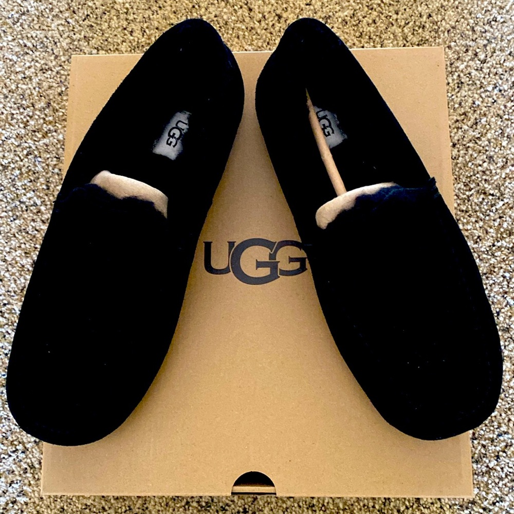 Ugg Men’s Ascot Slippers